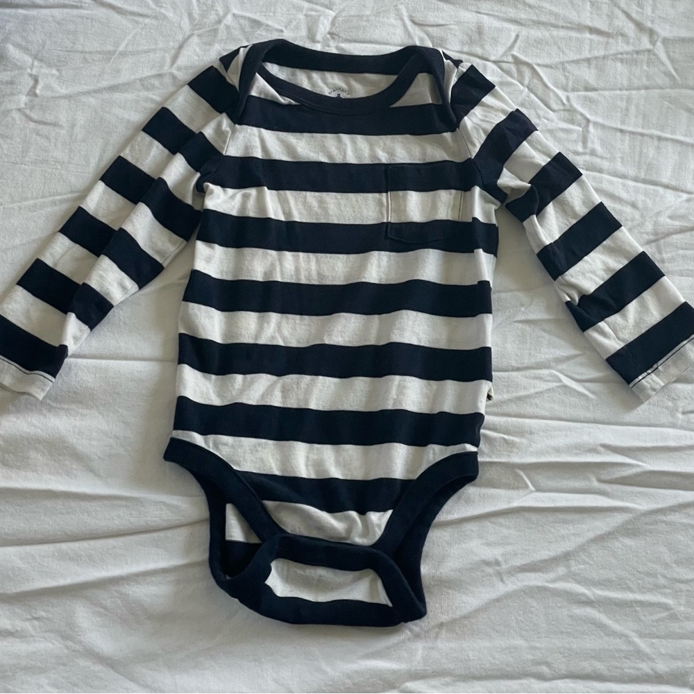 Baby Gap Boys 12-18 Months Blue and White Stripe Long Sleeve Onesie